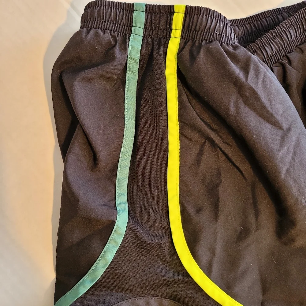 Nike pre owned